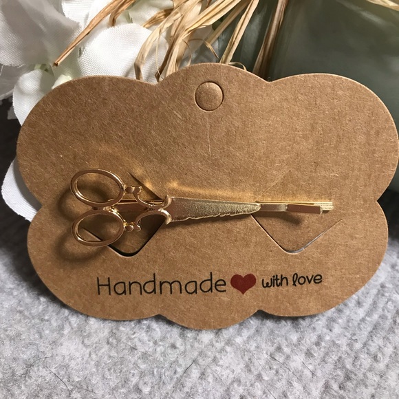 Pretty Scissors ✂️ Shape Hair Pin - Picture 2 of 3